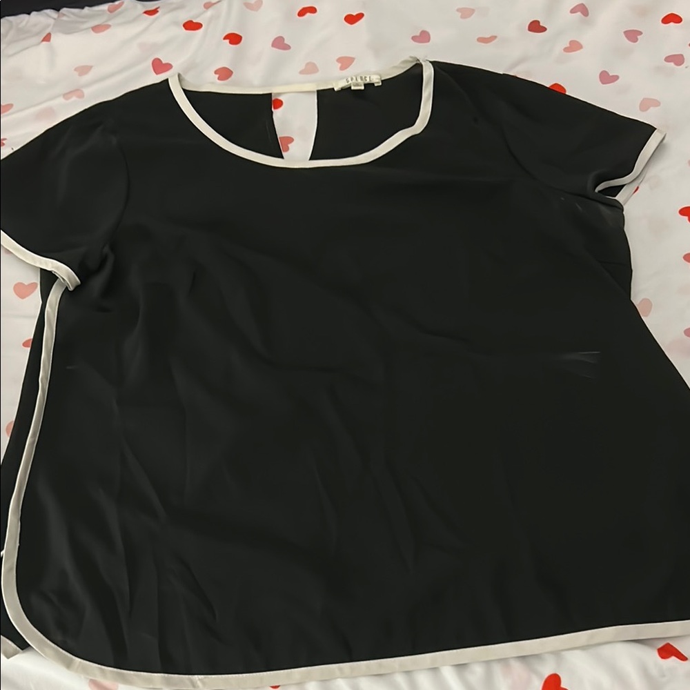 Black and White Boxy Short Sleeve Blouse